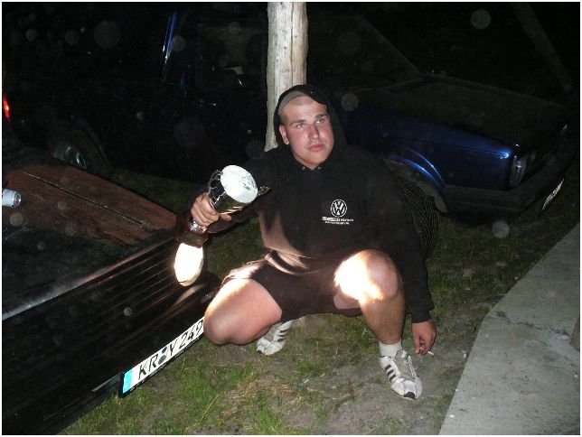 644 X 484